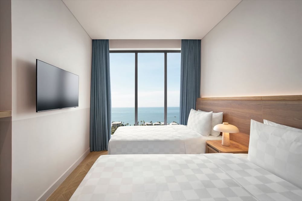 2Bedroom Skypool Penthouse Ocean - Photo 5