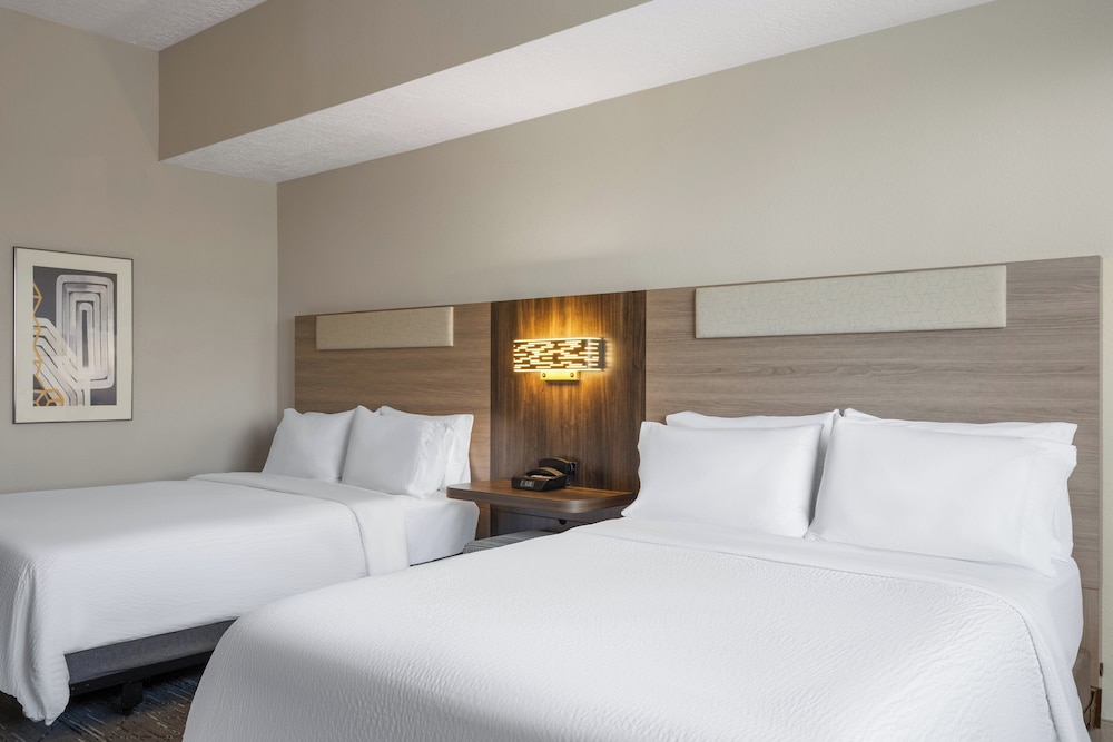 Standard Room, 2 Twin Beds, Accessible (Communications) - Photo 2
