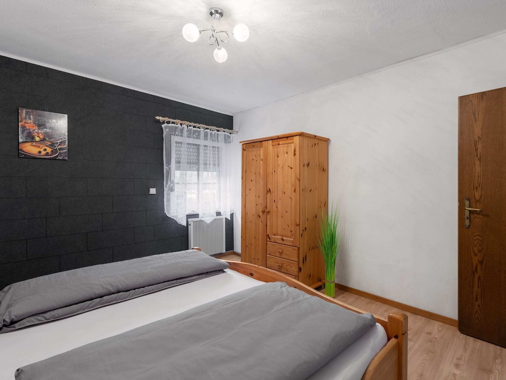 House photo 2