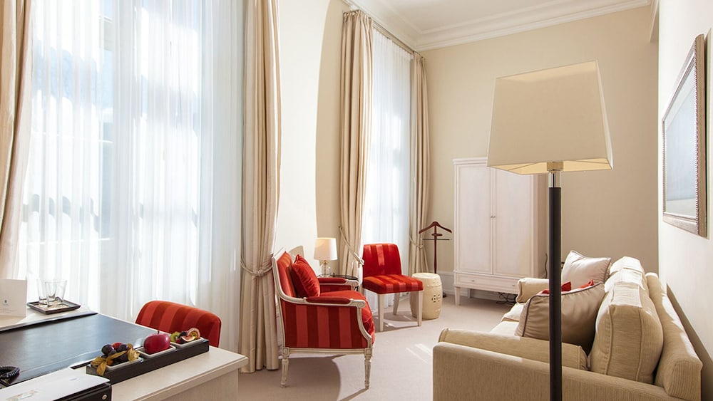 Junior Suite, 1 Bedroom, Non Smoking, Park View