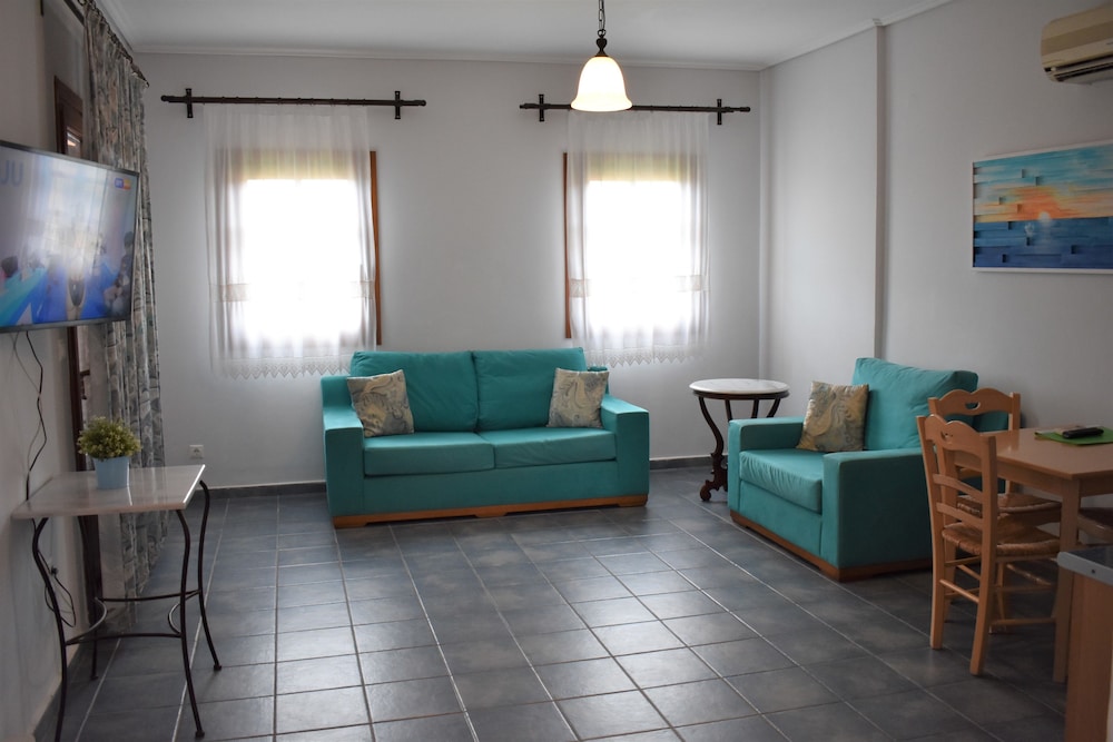Family Apartment (Upper floor) - Photo 4