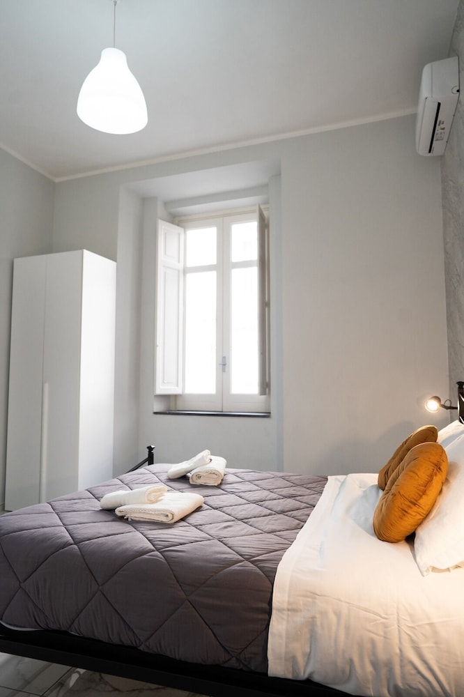 Basic Double Room, Courtyard View