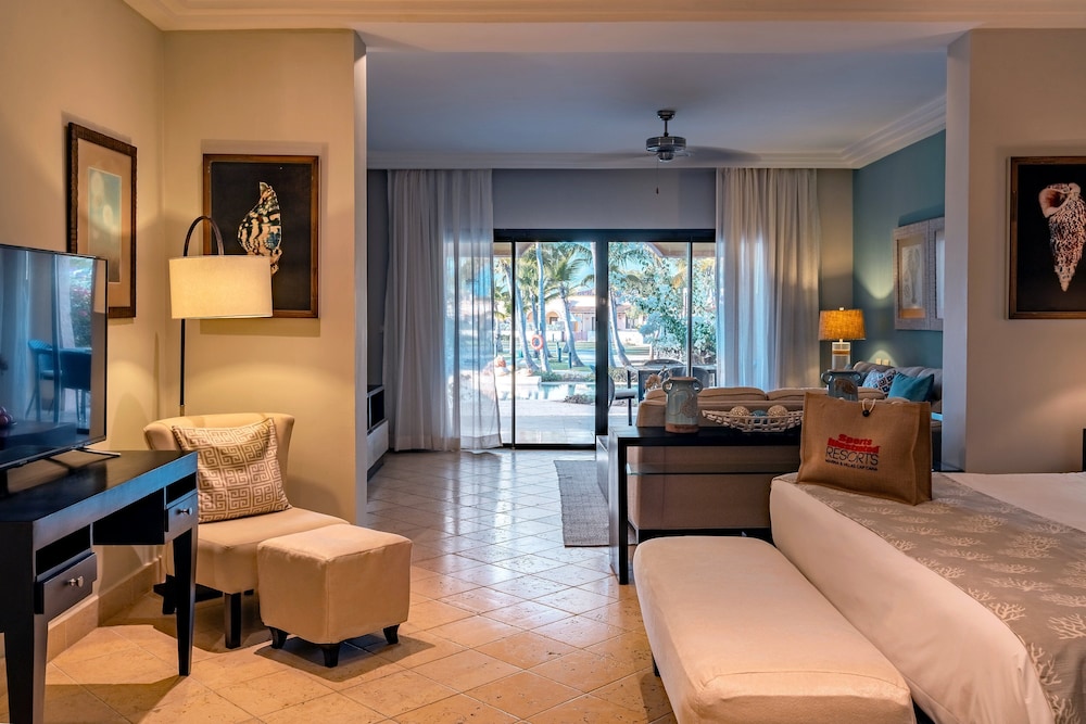 The Junior Suite, All-Inclusive - Photo 3