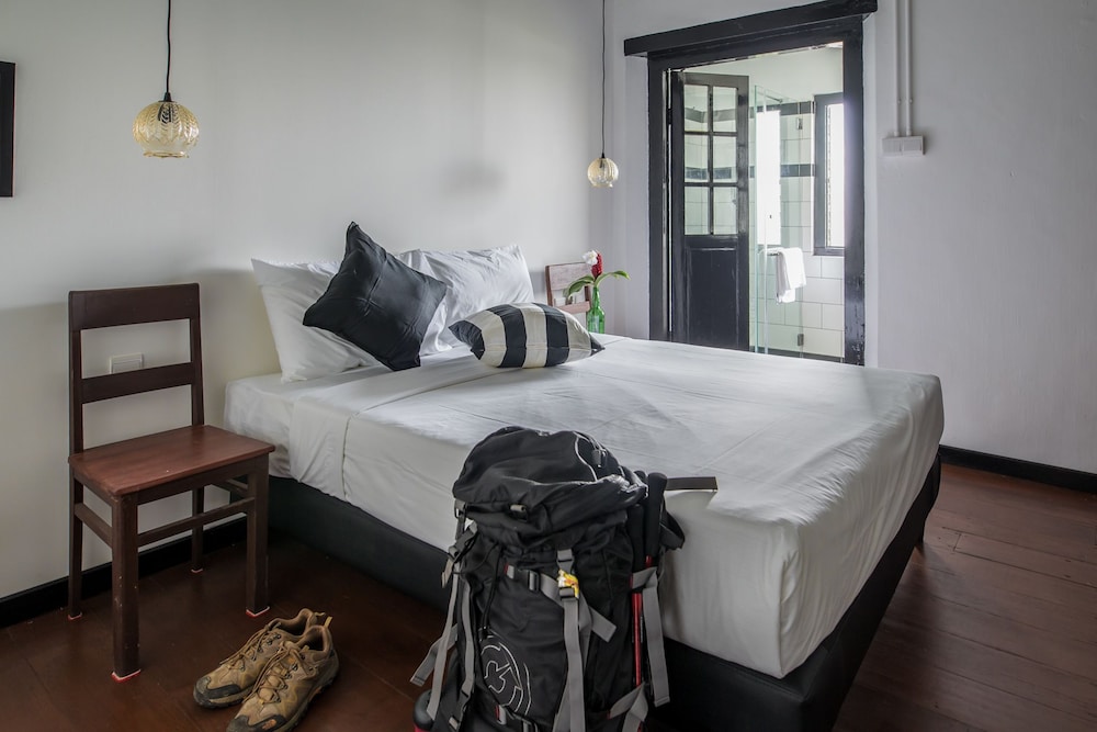 Mary Sharp Double Room