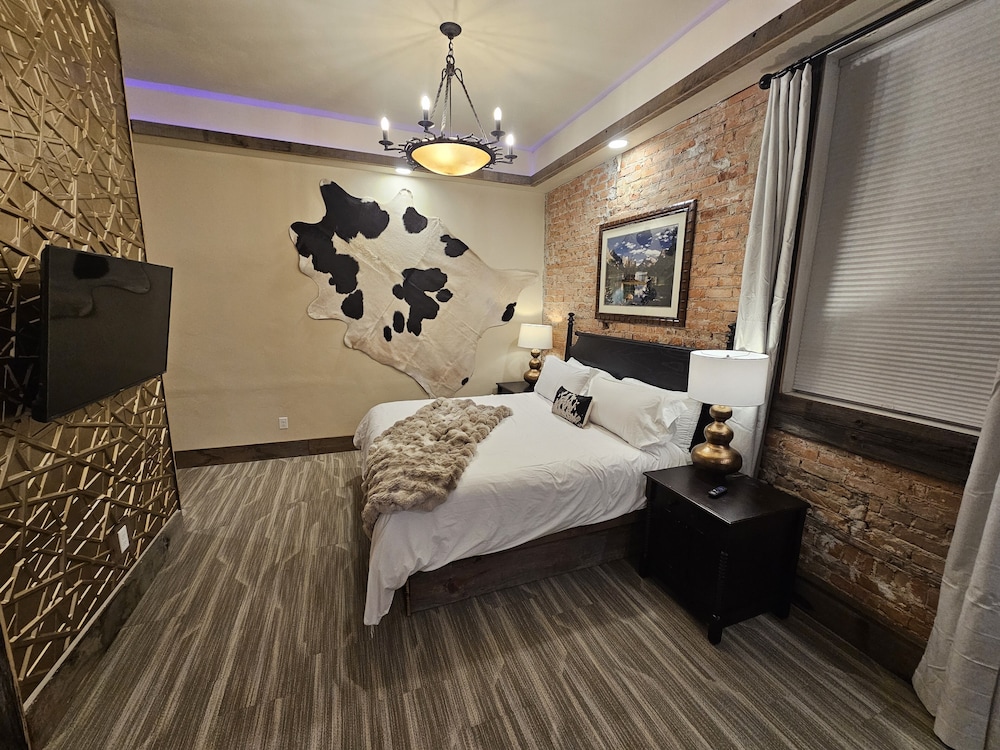 Deluxe Studio Suite photo 2