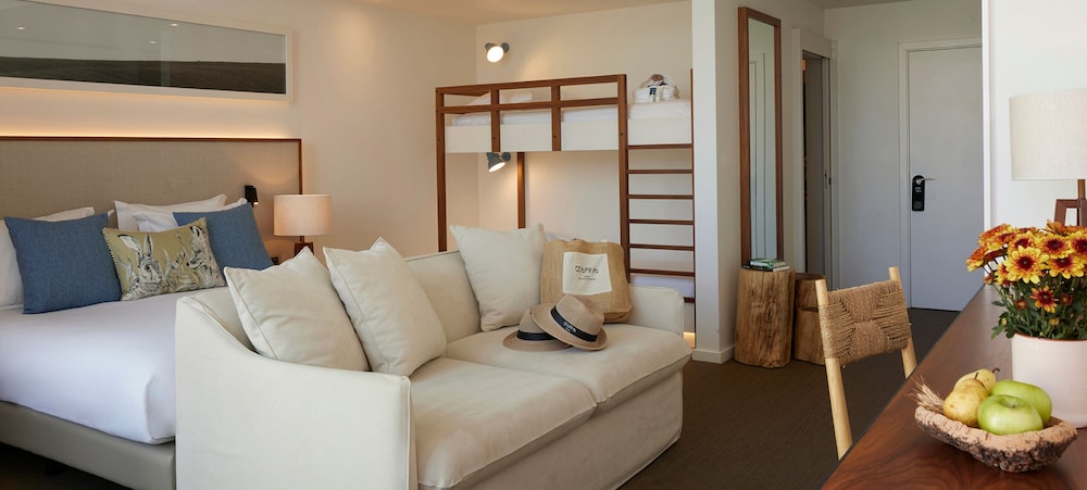 Family Room, Terrace (Bunkbed Terrace Room)