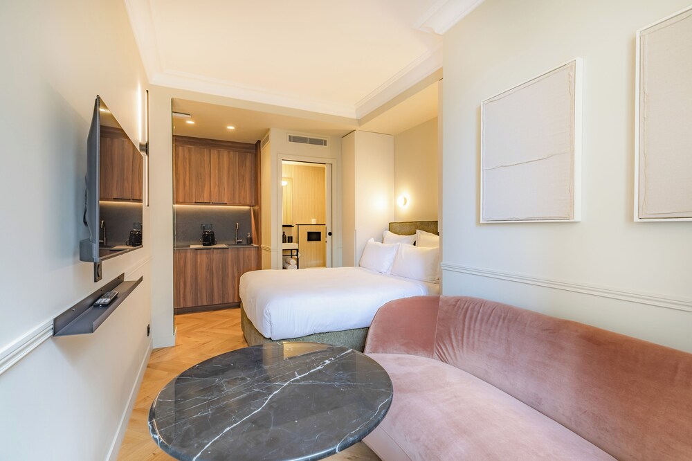 Comfort Apartment photo 2