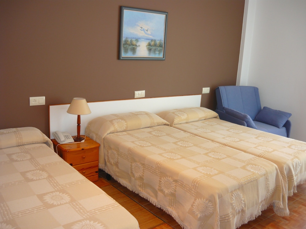 Triple Room - Photo 3