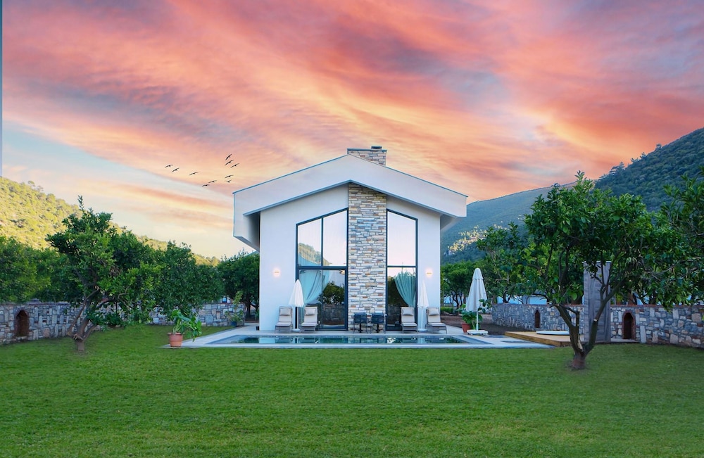 Premium Villa, 2 Bedrooms, Garden View