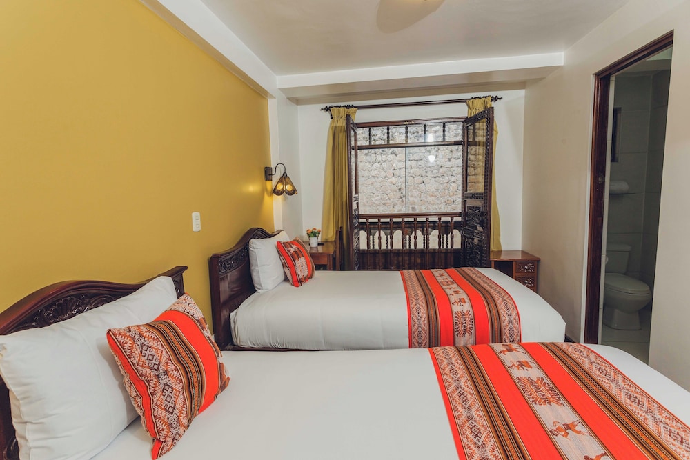 Classic Twin Room, 2 Twin Beds photo 1
