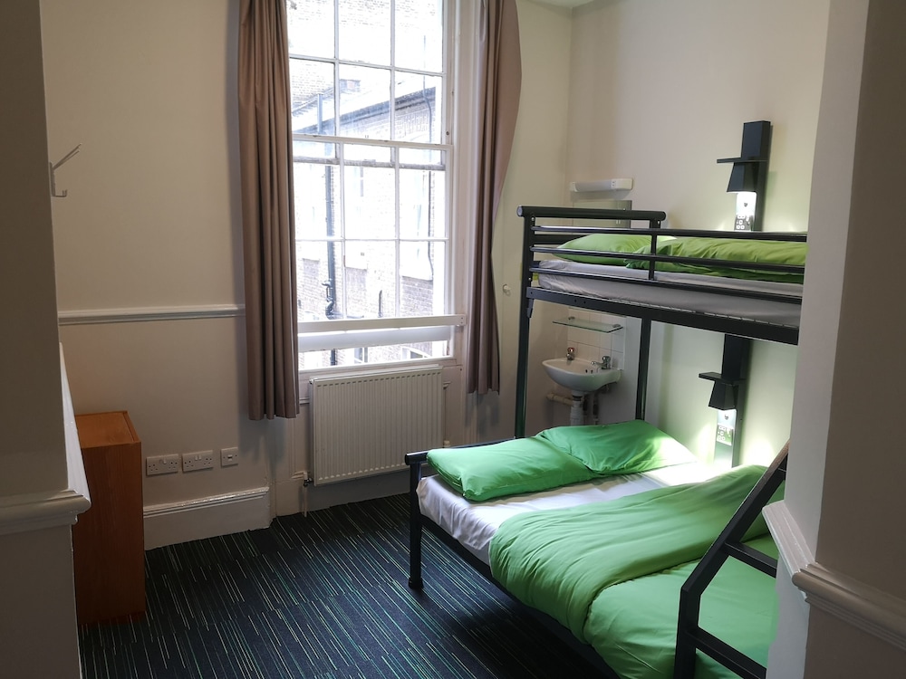 Double Room, Shared Bathroom photo 3