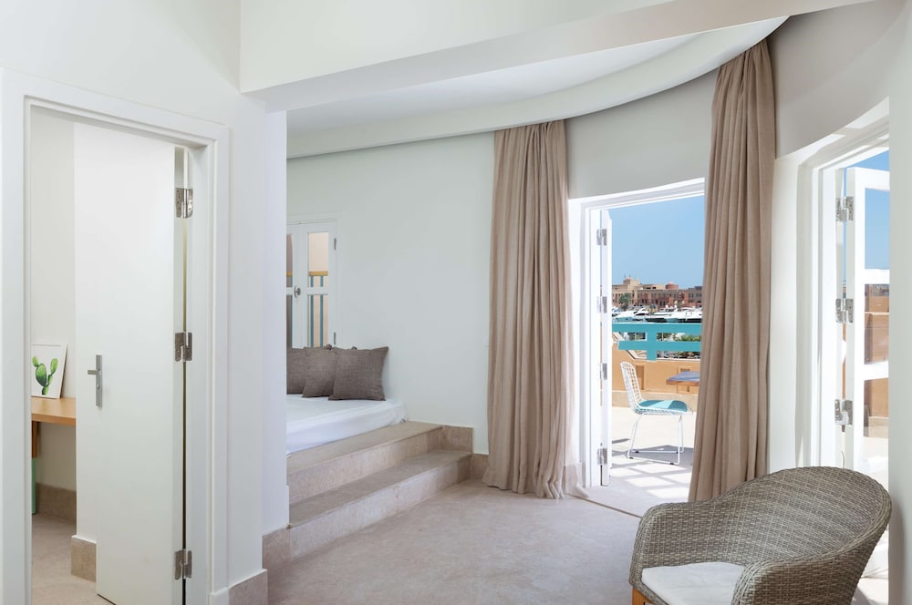 Captain's Suite