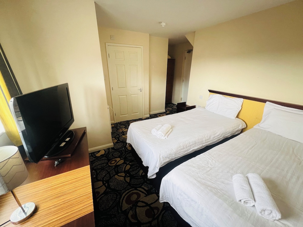 Double Room - Photo 10
