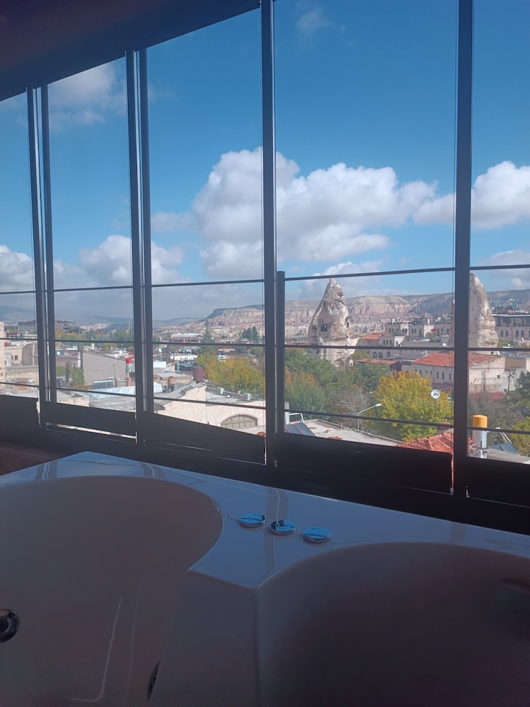 Panoramic Room - Photo 7
