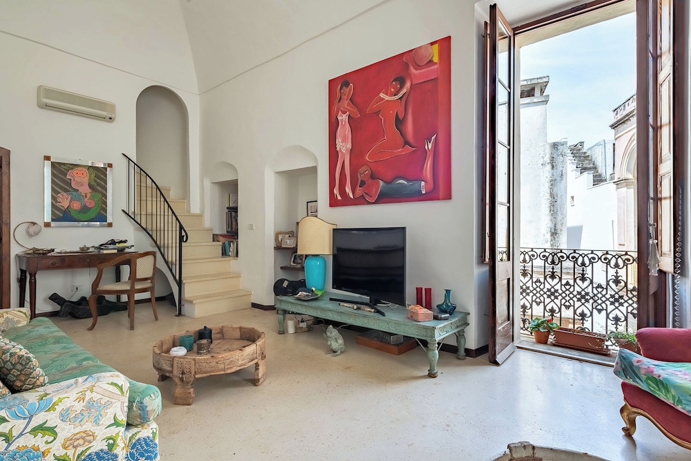 Family Apartment, 2 Bedrooms, 2 Bathrooms (Dama Tenz House In The Historic) photo 2