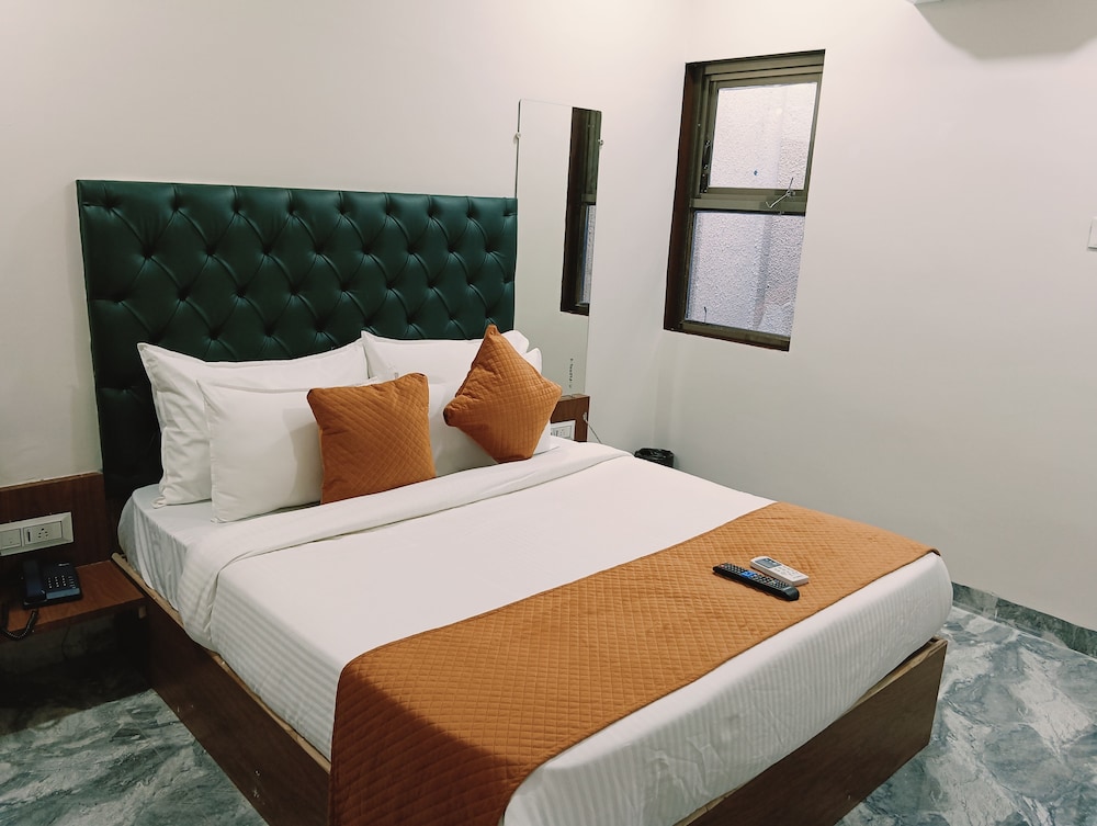 Luxury Room