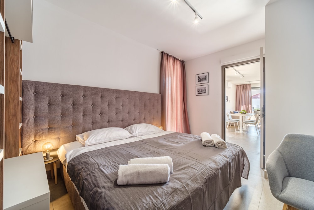 Luxury Apartment