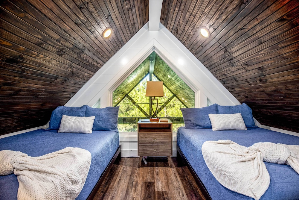 House (2 Bedrooms) photo 1