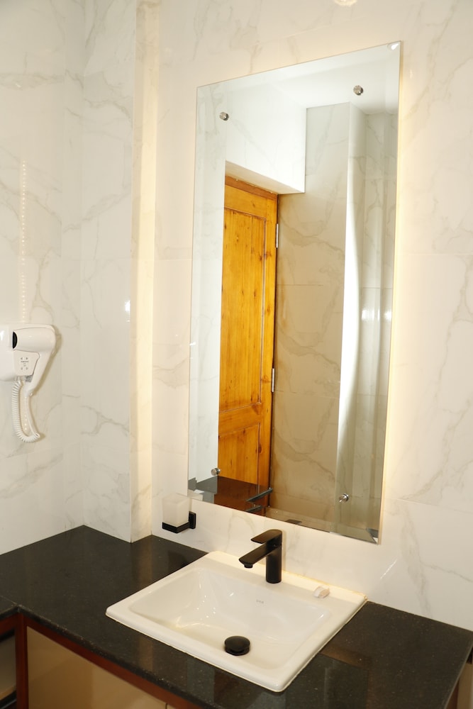 Deluxe Quadruple Room, 1 Bedroom, Hill View photo 1