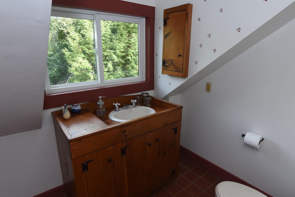 Grand Triple Room, Multiple Beds, Private Bathroom, Garden View photo 3