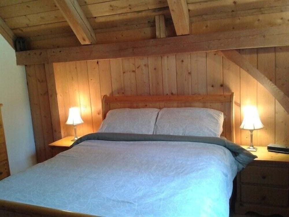 Cabin, 1 Bedroom (Hummingbird) photo 1