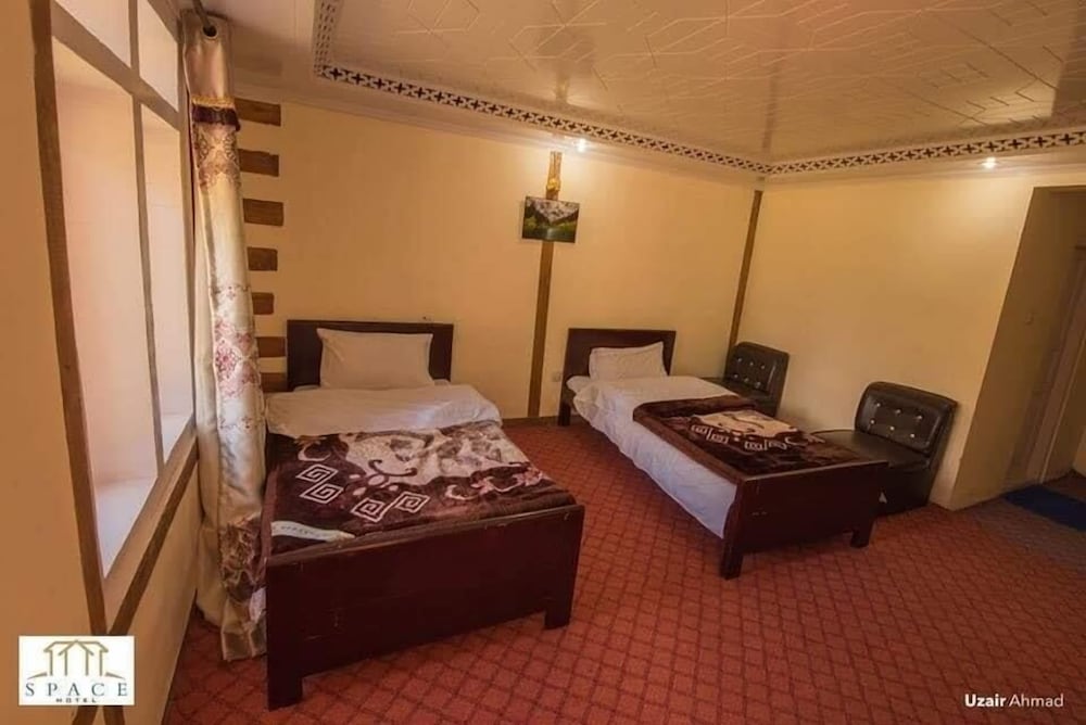 Standard Double Room - Photo 7