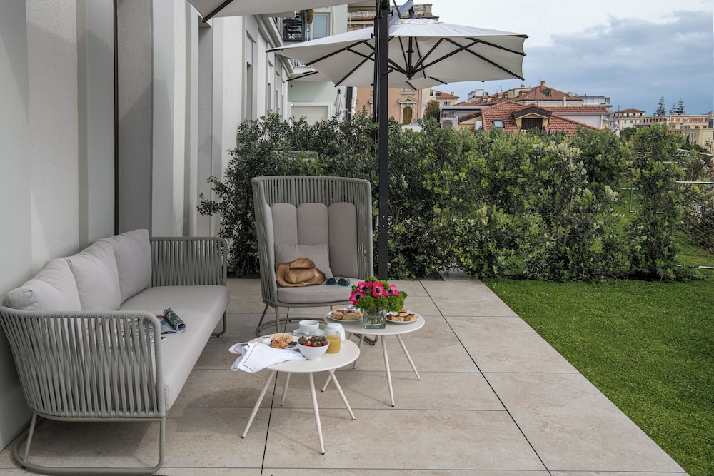Suite, Patio, Sea View