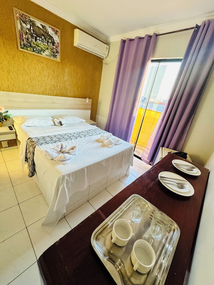 Suite Palacio Super Luxo com ar + sacada