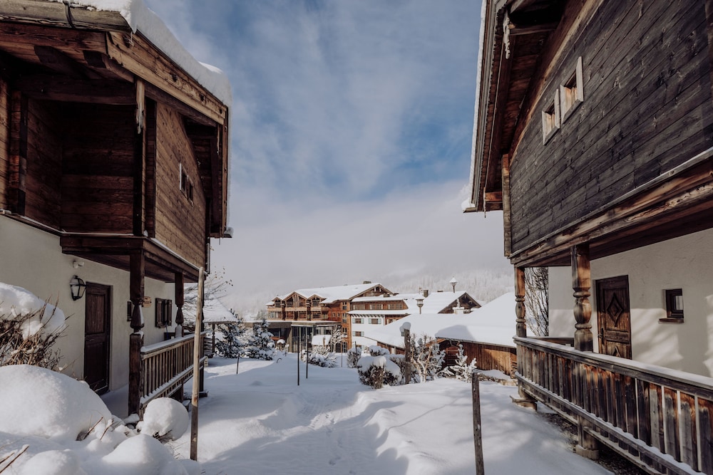 Deluxe Chalet, 2 Bedrooms, Terrace (private SPA)