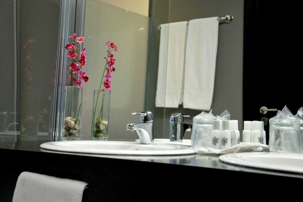 Double or Twin Room photo 3