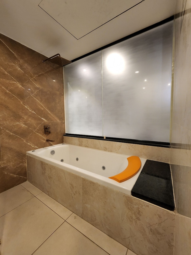 Suite Room photo 2