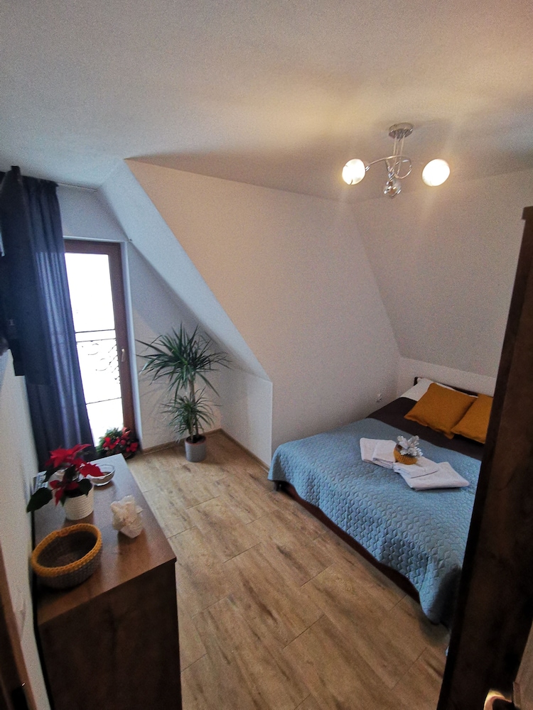 Apartment, 1 Queen Bed with Sofa bed, Mountain View (D) photo 1