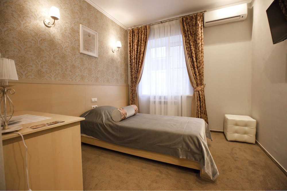 Standard Twin Room photo 2