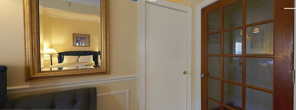 Room, Private Bathroom (Queen/Queen) photo 2