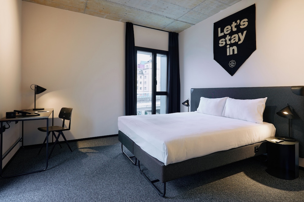 Standard Double Room, Mobility Accessible