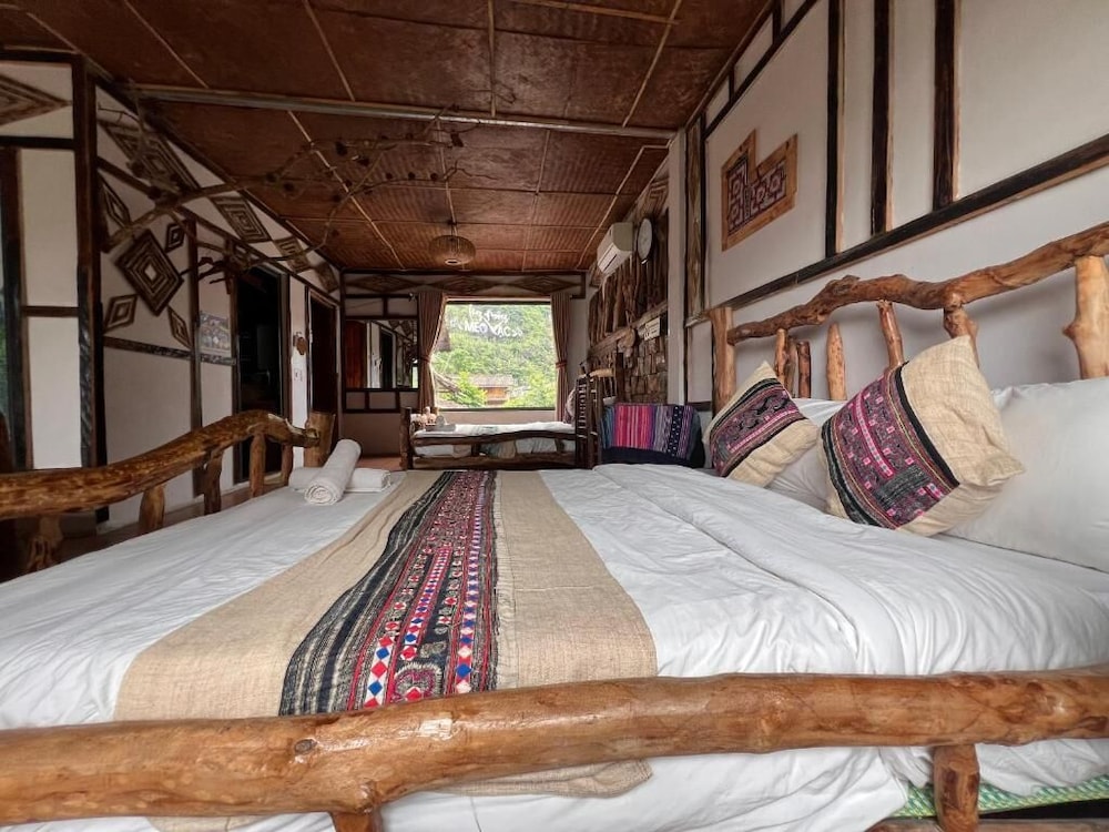 Deluxe Double Room, Valley View