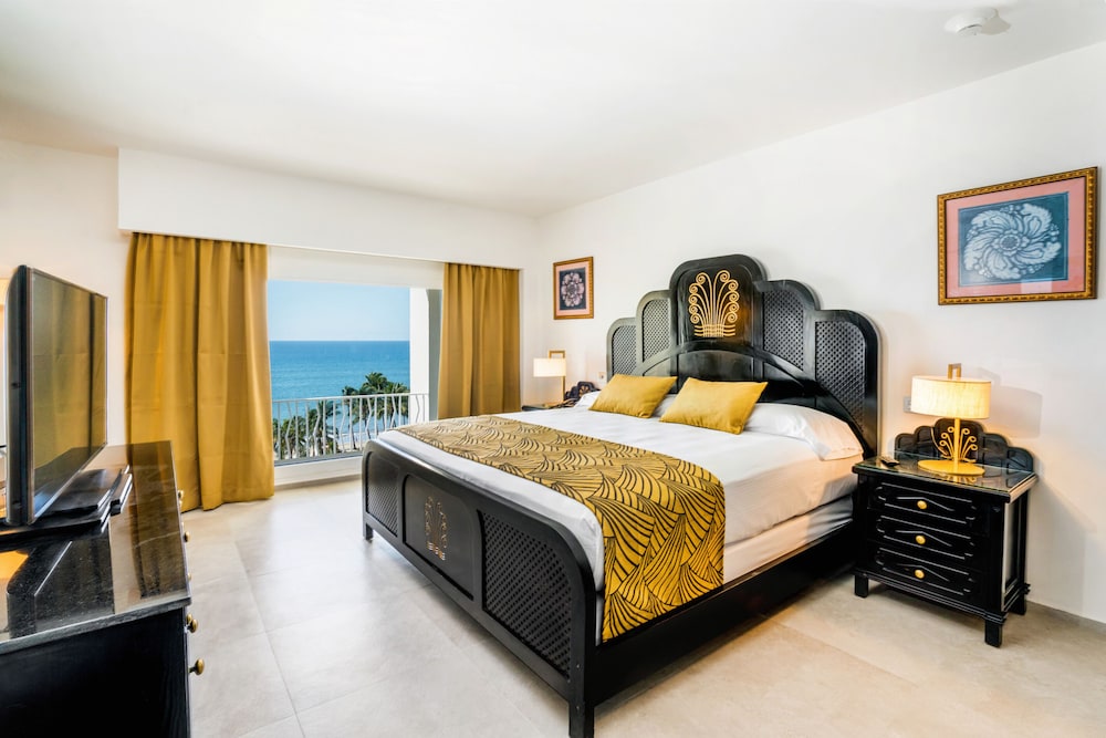 Suite, Ocean View (B2C-CA)