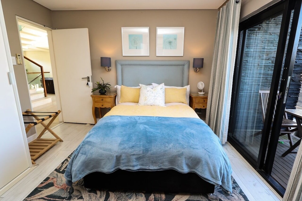 Standard Double Room photo 3