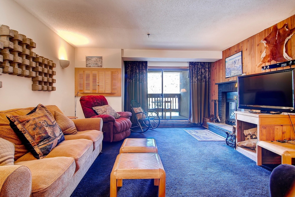 Condo, 1 Bedroom
