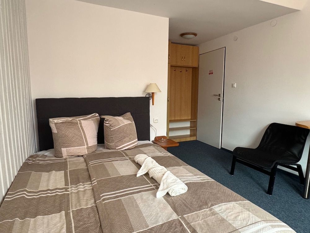Standard Single Room, Garden View photo 3