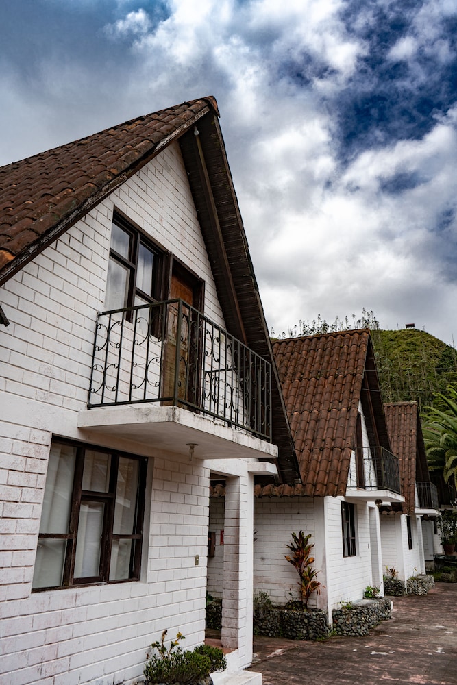 Family Chalet, 2 Bedrooms, Connecting Rooms, Garden View photo 2