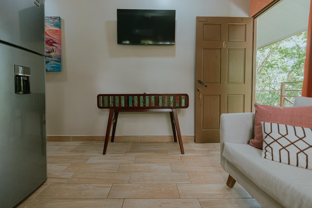 Luxury Apartment photo 3
