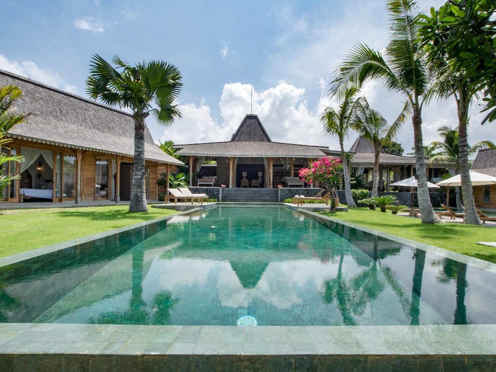 Family Villa photo 2