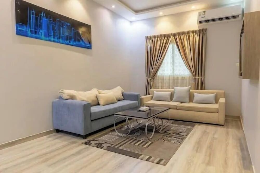 Executive Suite, 1 King Bed photo 3