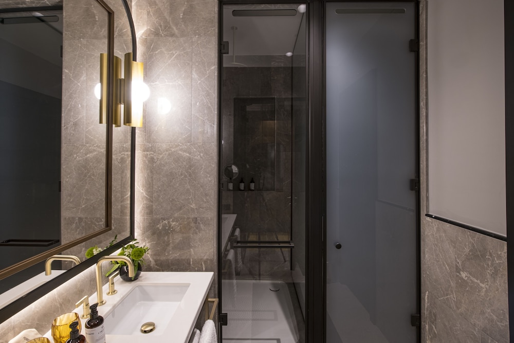 Superior Room - Photo 5