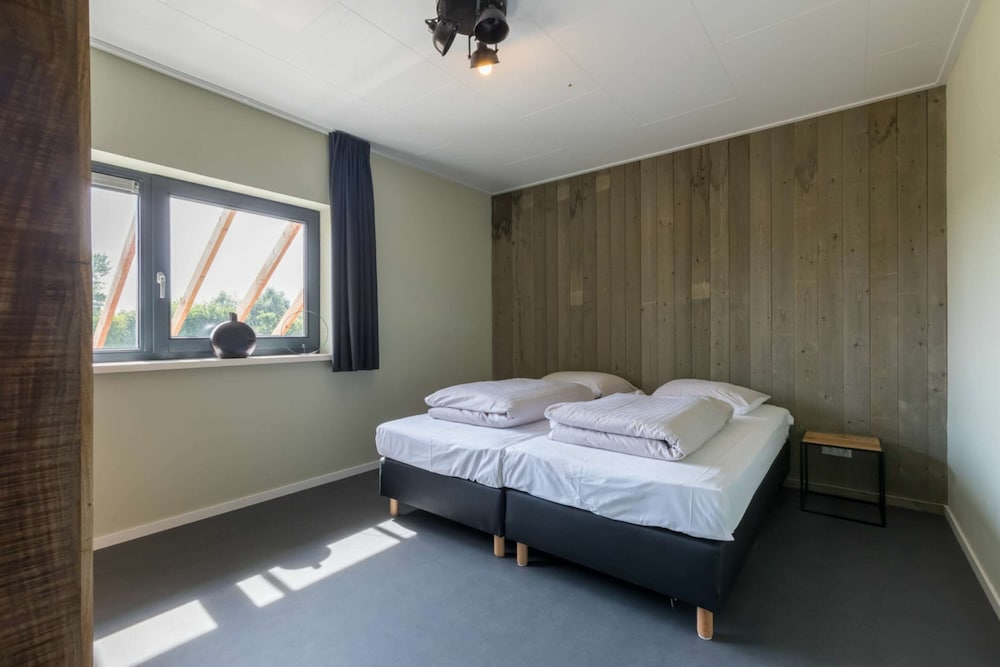 House photo 2