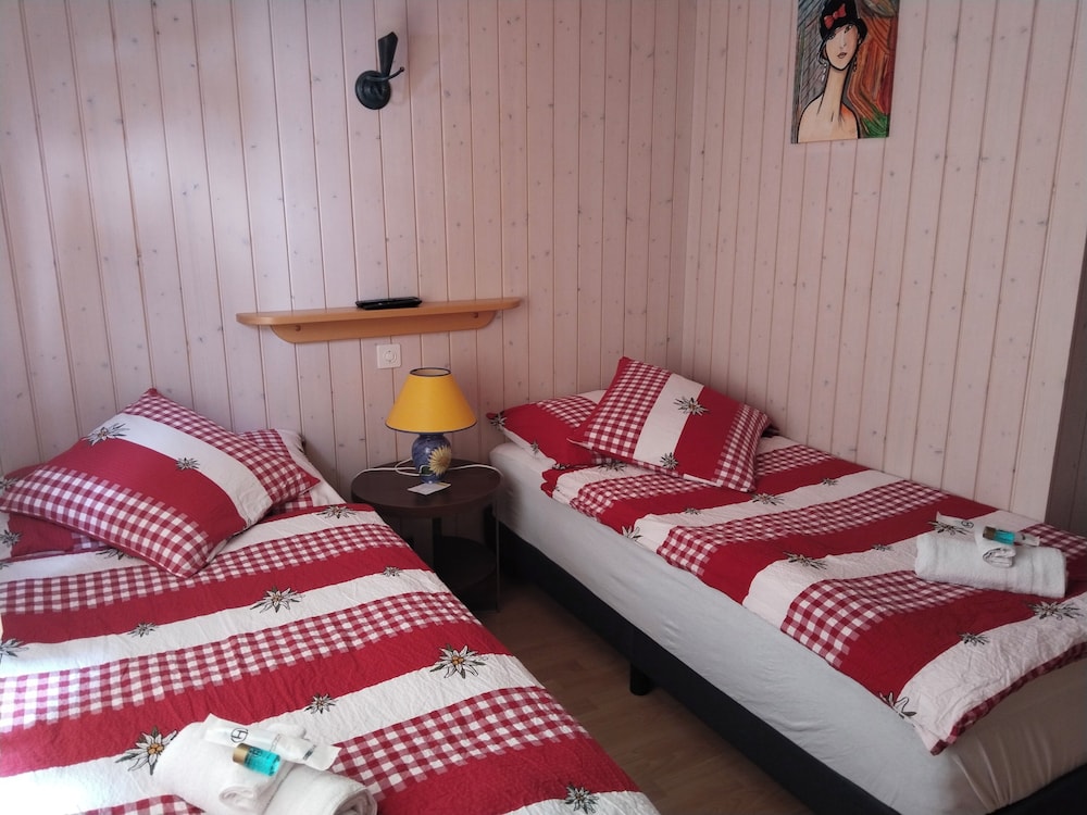 Basic Double or Twin Room, Valley View