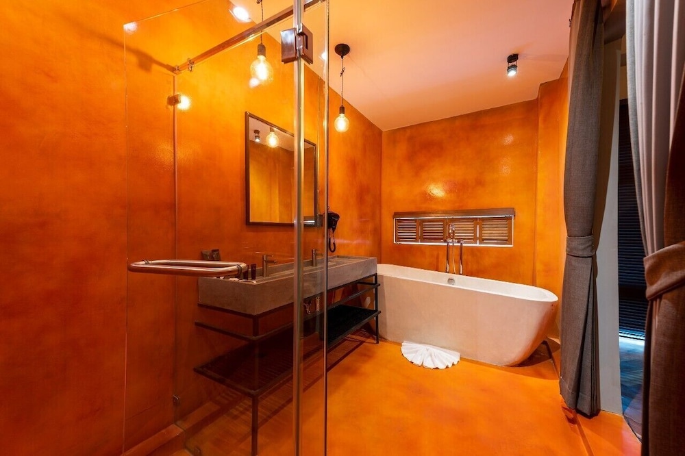 Grand Deluxe King City View - Photo 1
