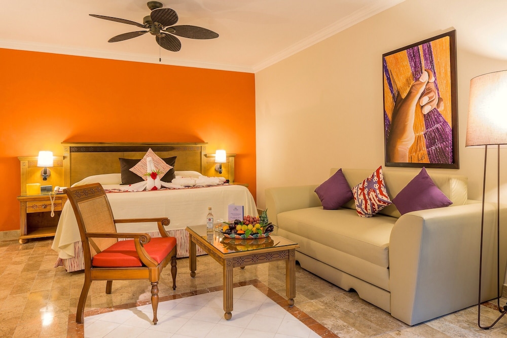 Romance Villa Suite Poolside - Photo 6