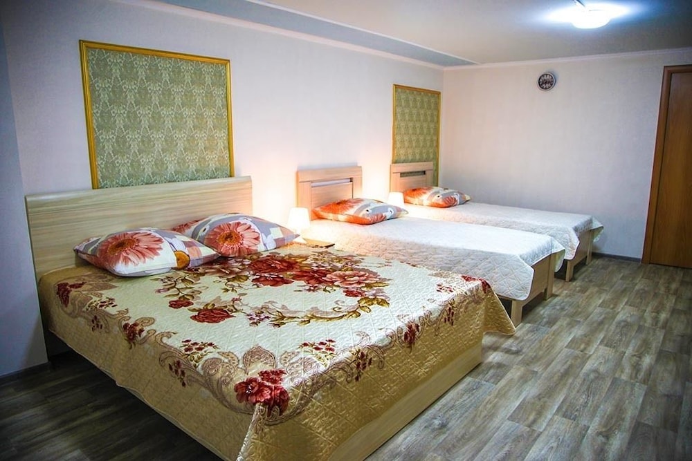 Standard Quadruple Room photo 2